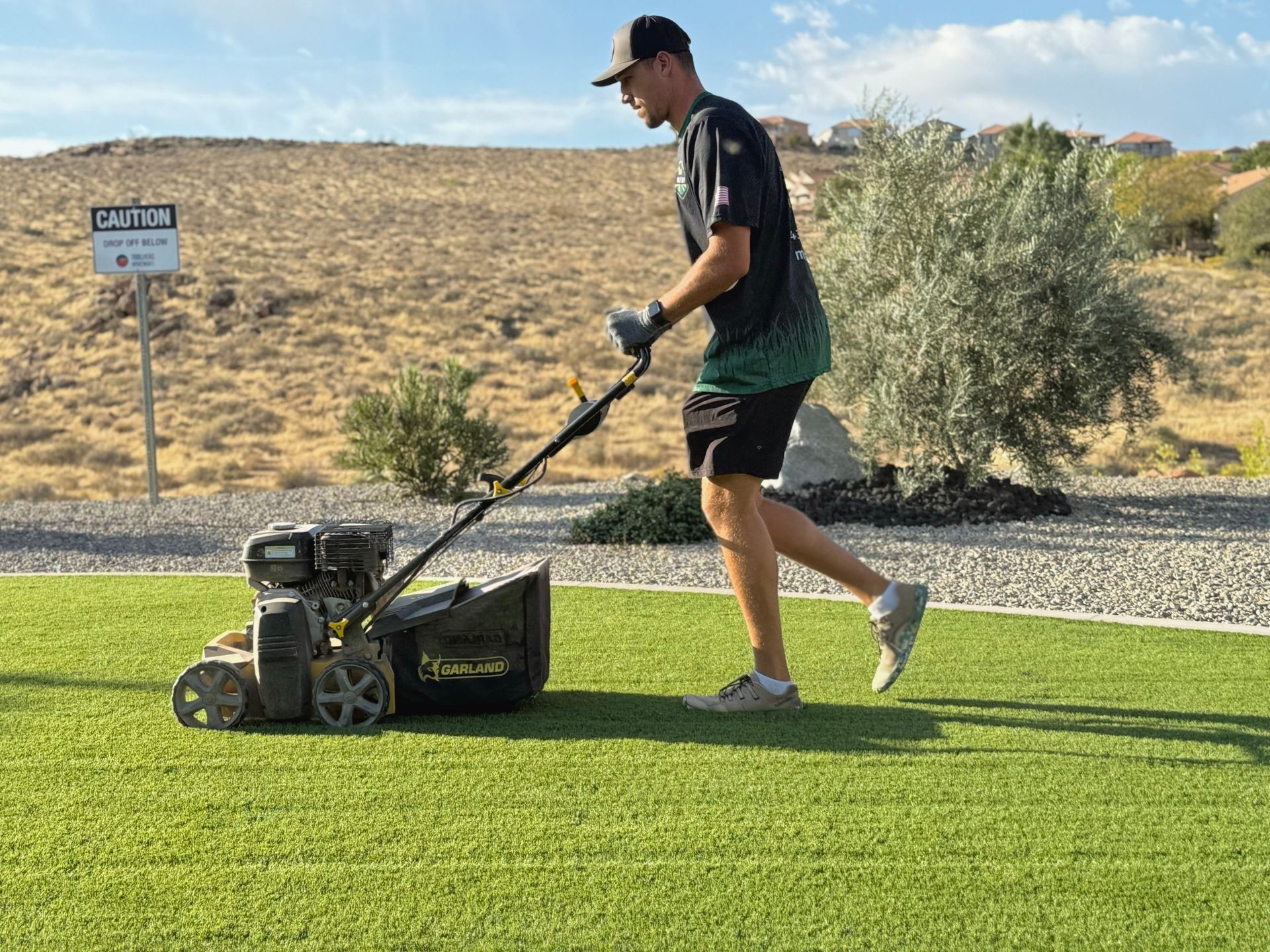 Cleaning artificial turf with a Turf broom
